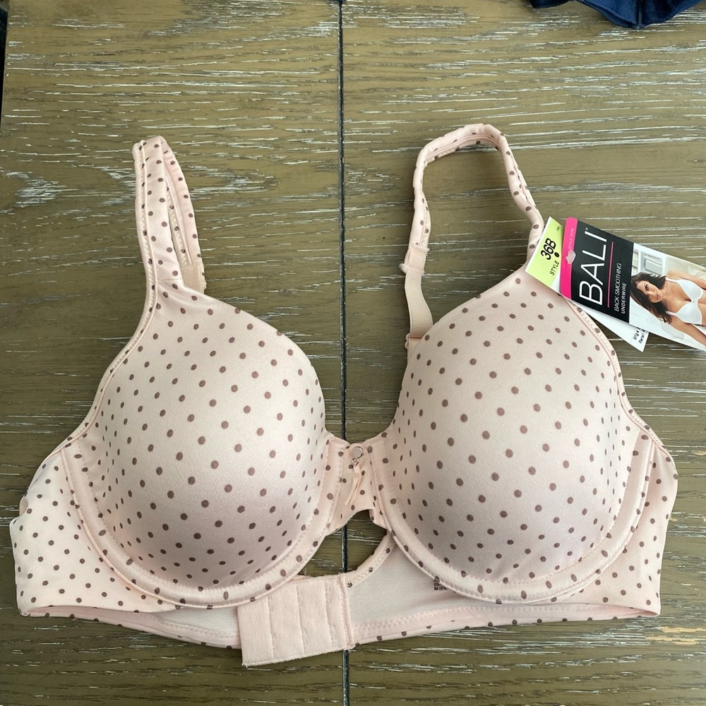 Bali Back Smoothing Underwire Bra
